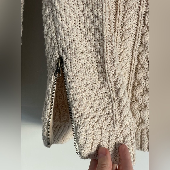 LL Bean Signature Cream Cable Knit Sweater Fair Isle Size S - Picture 7 of 15